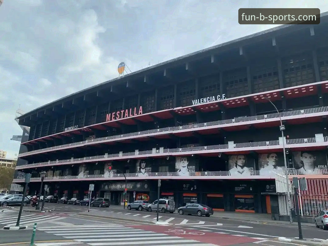 BSports平台介绍常见问题 瓦伦西亚保级困局深度分析:从梅斯塔利亚到BSports平台的全面解读